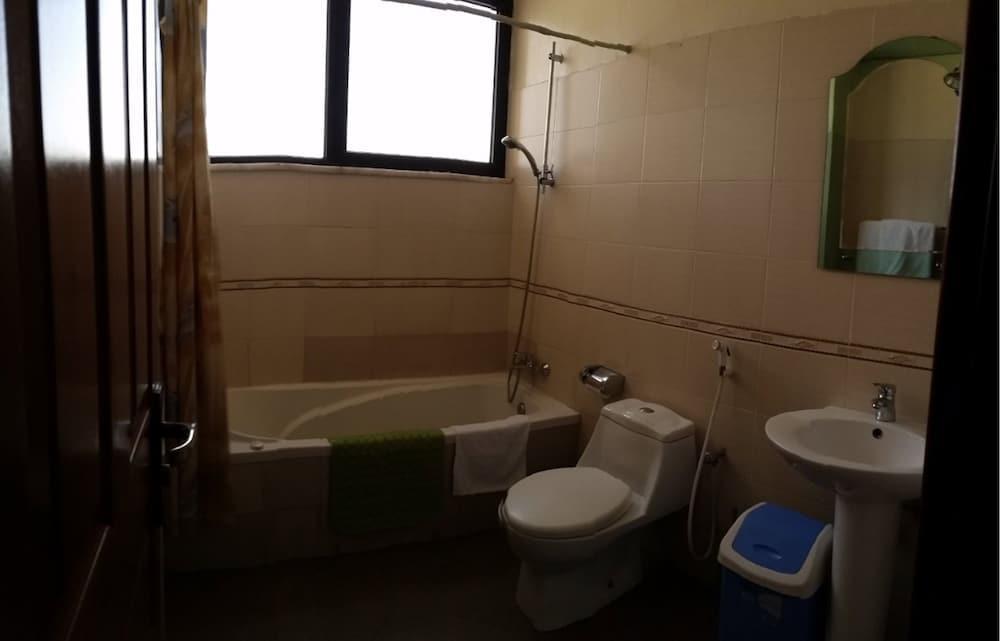 Soramba Hotel Business Plc Addis Abeba Eksteriør bilde